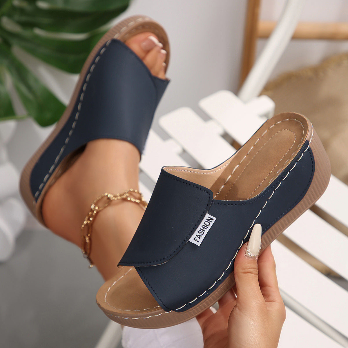 🔥👡【36-43】Sandalias modernas de mujer de cuero genuino con suela suave y gruesa 2025