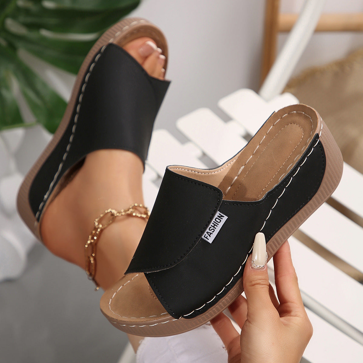 🔥👡【36-43】Sandalias modernas de mujer de cuero genuino con suela suave y gruesa 2025