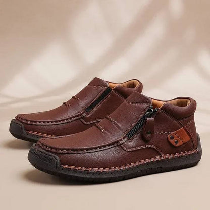 👞【38-48】Pánske šoférske topánky, ručne vyrobené z prémiovej kože, protišmykové, so širokou špičkou a oporou klenby.
