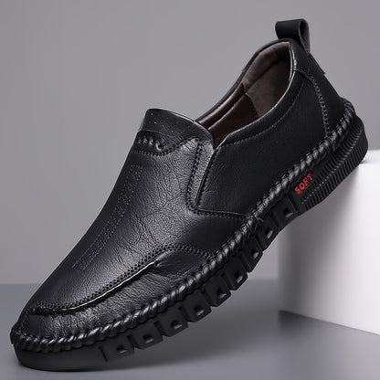 🏆 49% de descuento 👞【39-44】Zapatillas de cuero para hombre 2025, suaves, antideslizantes y transpirables