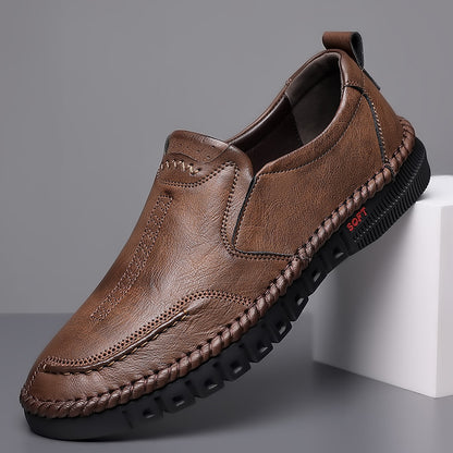 🏆 49% de descuento 👞【39-44】Zapatillas de cuero para hombre 2025, suaves, antideslizantes y transpirables